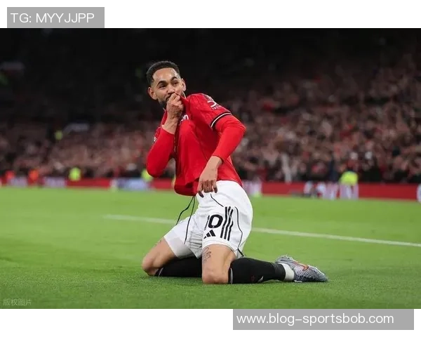 姆伯莫表现出色荣膺曼联对阵布莱顿最佳球员称号 姆伯莫表现出色荣膺曼联对阵布莱顿最佳球员称号