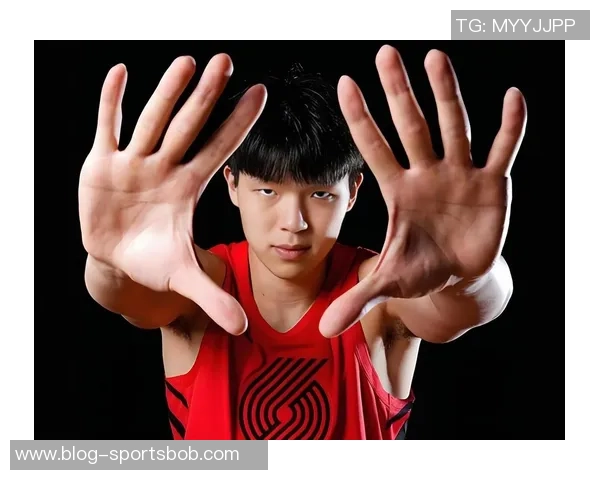 杨瀚森盛赞斯普利特教练细致指导努力追随其训练理念 杨瀚森盛赞斯普利特教练细致指导努力追随其训练理念