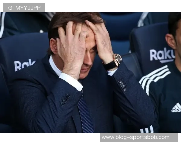 今日趣图：皇马更衣室风波不断主帅下课却意外领先巴萨两分